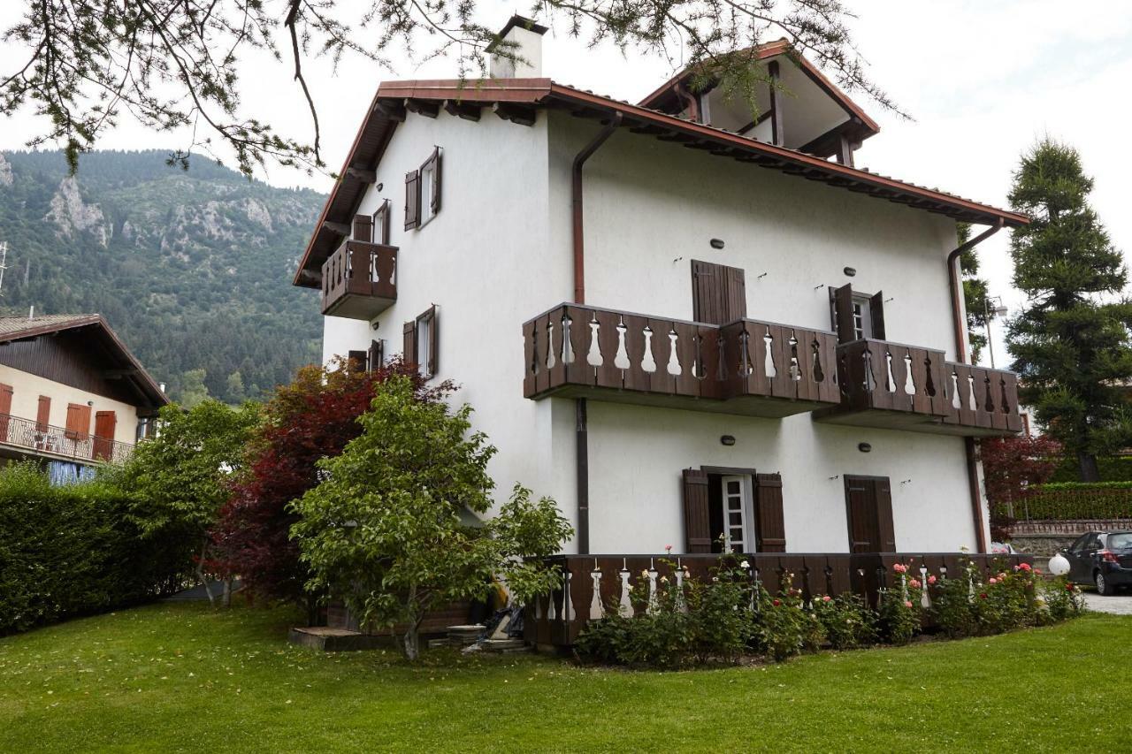 Lo Chalet Castione della Presolana Bagian luar foto